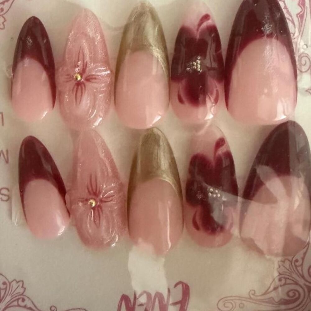 Reformation multi Nails - Picture 2 of 3